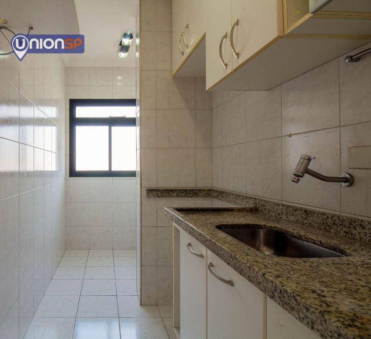 Apartamento à venda com 2 quartos, 68m² - Foto 19