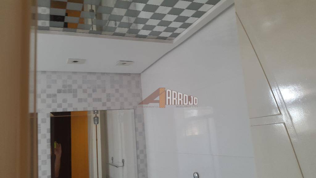 Apartamento à venda com 2 quartos, 49m² - Foto 11