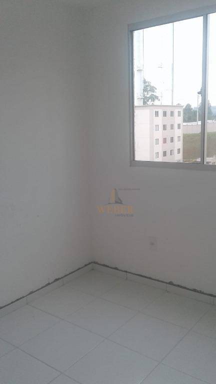 Apartamento à venda com 2 quartos, 60m² - Foto 5