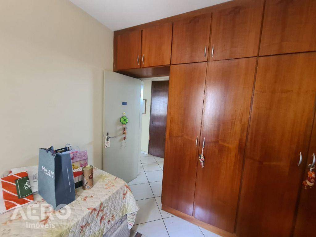 Casa à venda com 3 quartos, 347m² - Foto 31