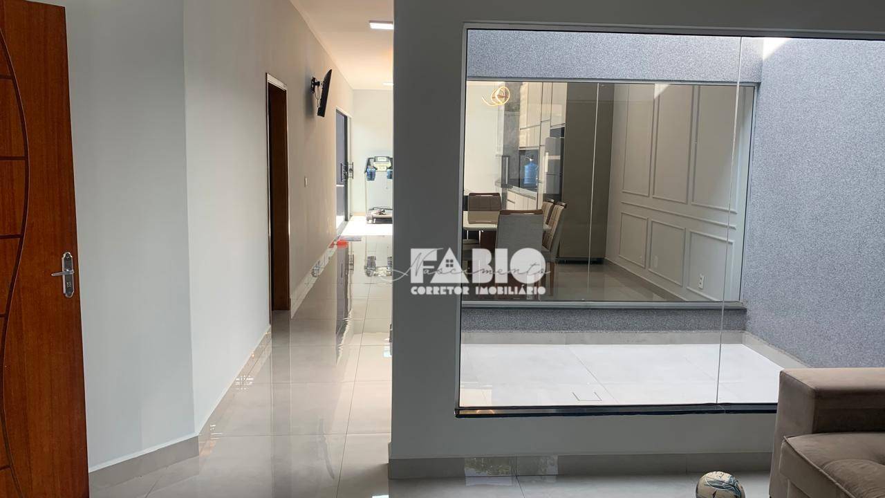 Casa à venda com 2 quartos, 140m² - Foto 10