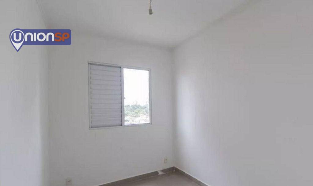 Apartamento à venda com 3 quartos, 64m² - Foto 4