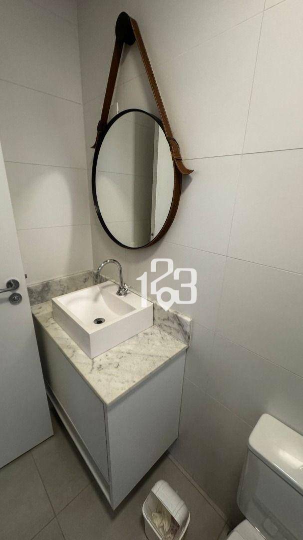 Apartamento para alugar com 2 quartos, 68m² - Foto 15