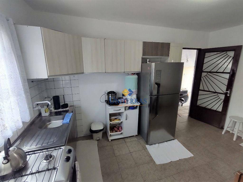 Casa à venda com 3 quartos, 100m² - Foto 10