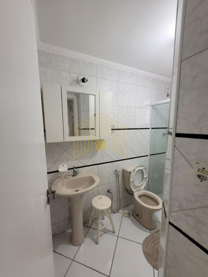 Apartamento à venda com 2 quartos, 70m² - Foto 37