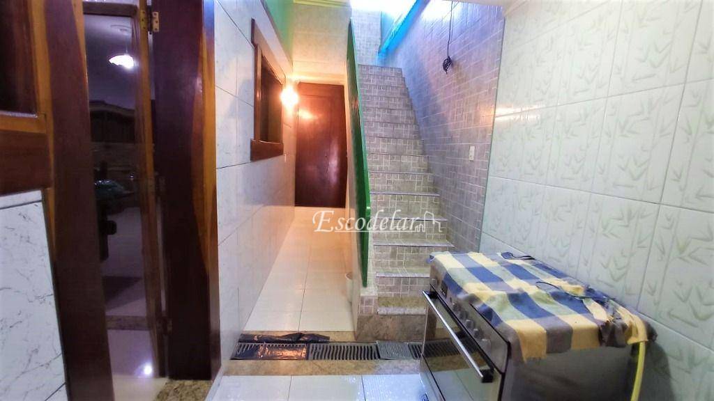 Sobrado à venda com 3 quartos, 200m² - Foto 34