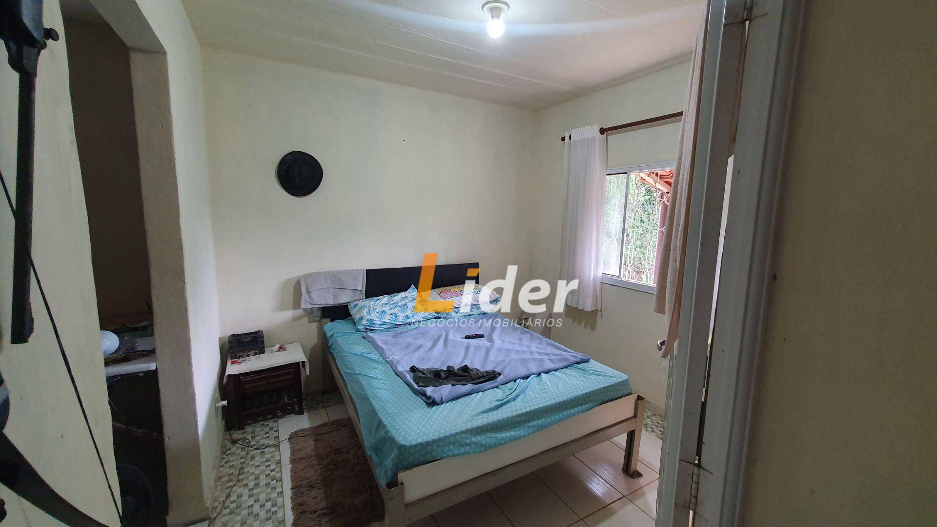 Casa à venda com 2 quartos, 145m² - Foto 17