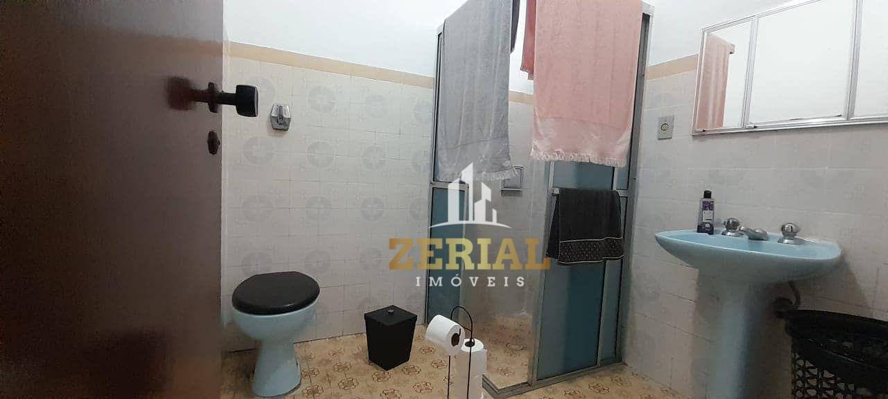 Casa à venda com 4 quartos, 250m² - Foto 38