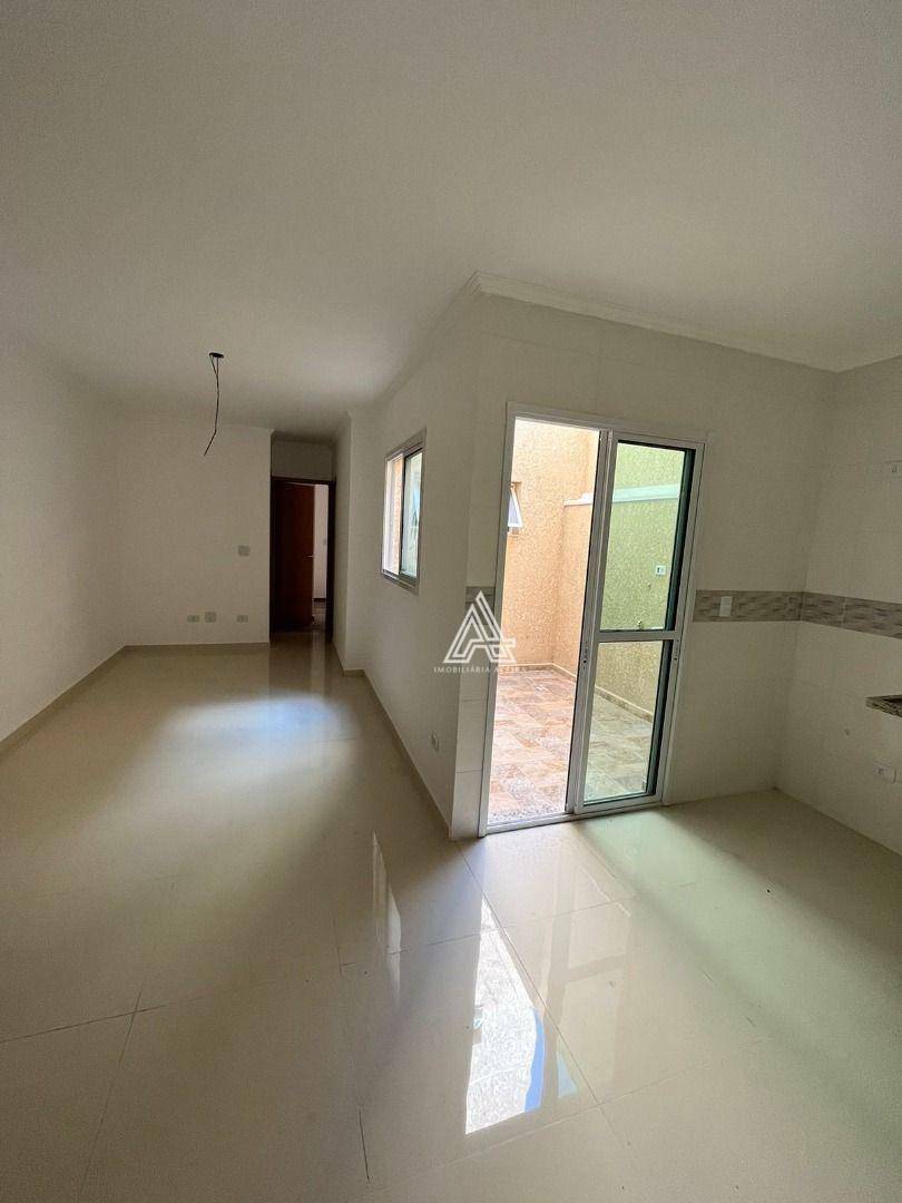 Apartamento à venda com 2 quartos, 45m² - Foto 1