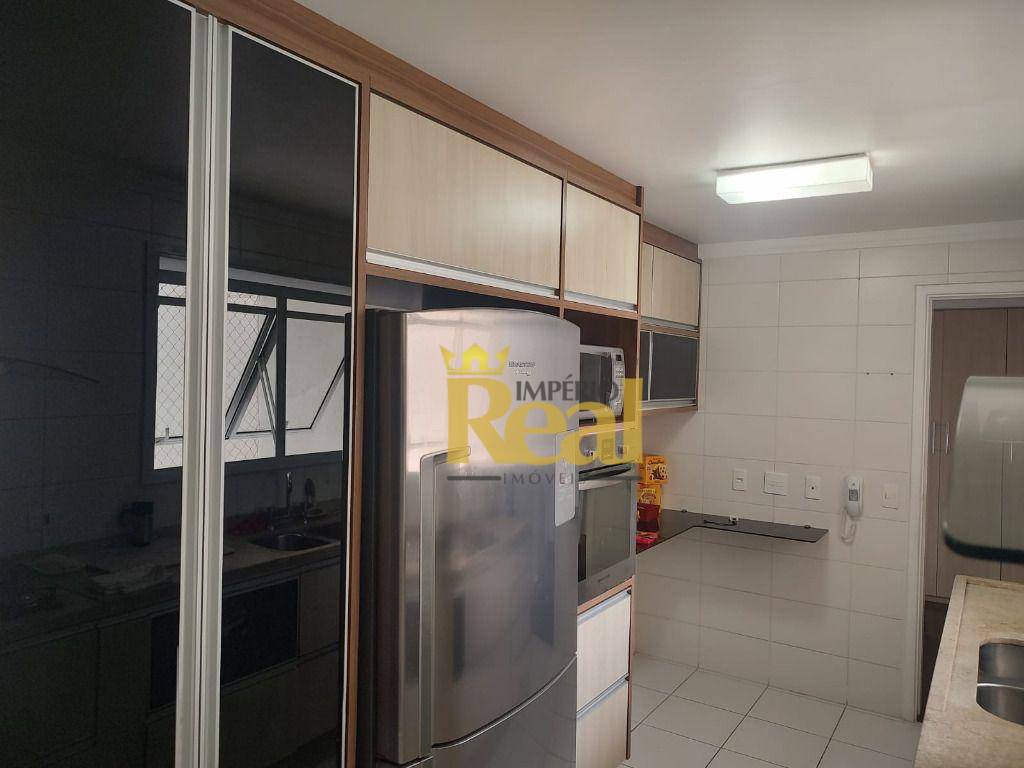 Apartamento à venda com 3 quartos, 165m² - Foto 9