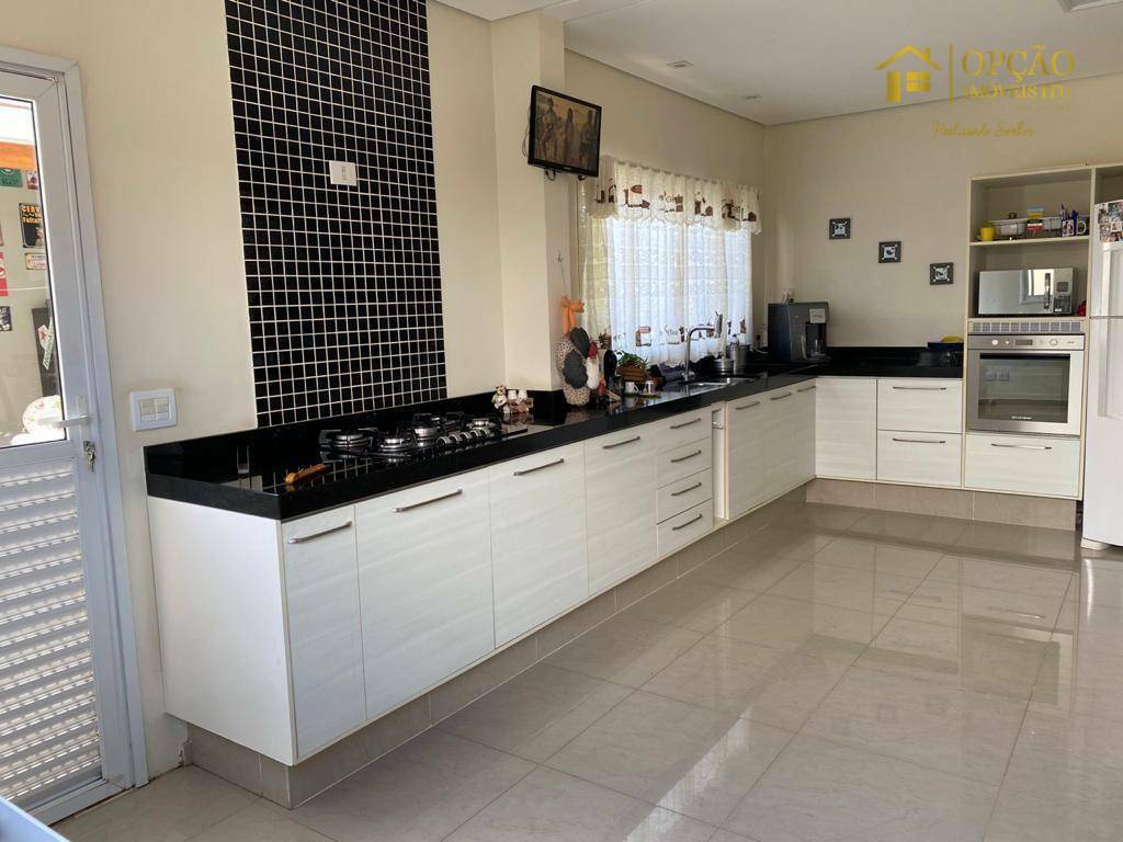 Casa à venda com 3 quartos, 260m² - Foto 7