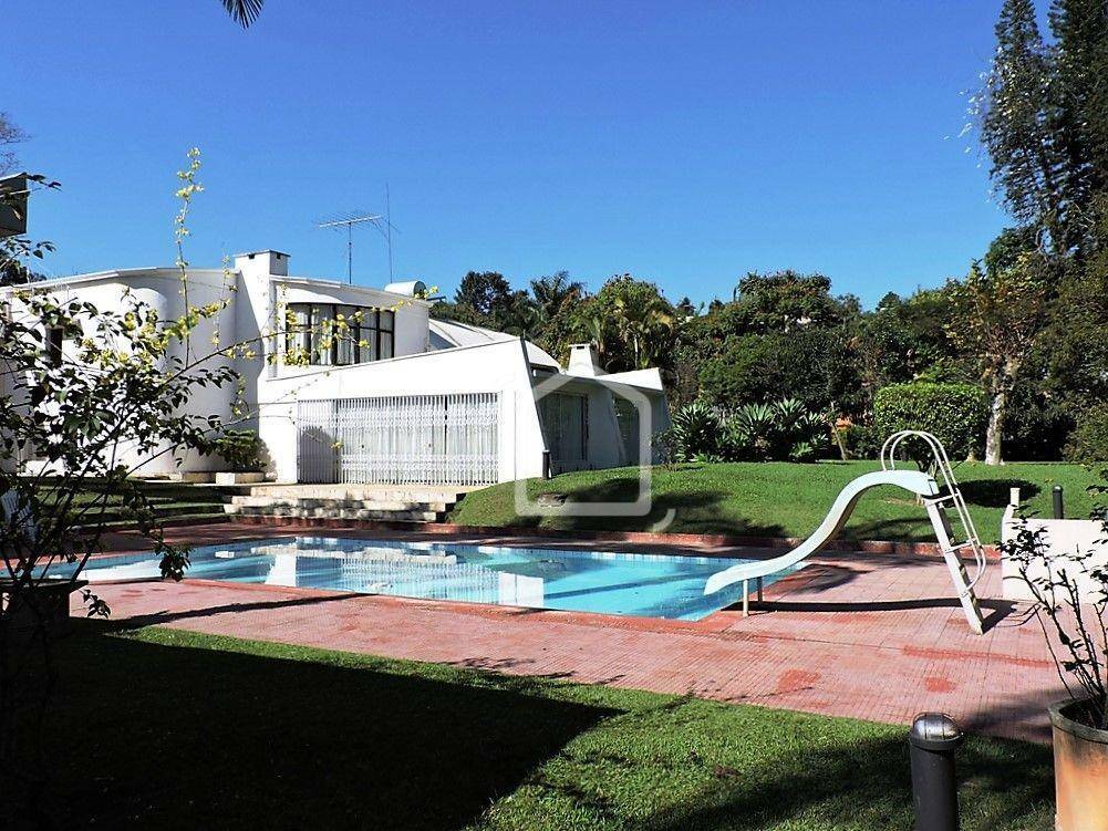 Casa de Condomínio à venda com 5 quartos, 804m² - Foto 1