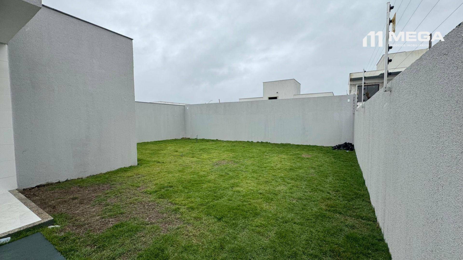 Casa à venda com 3 quartos, 135m² - Foto 11