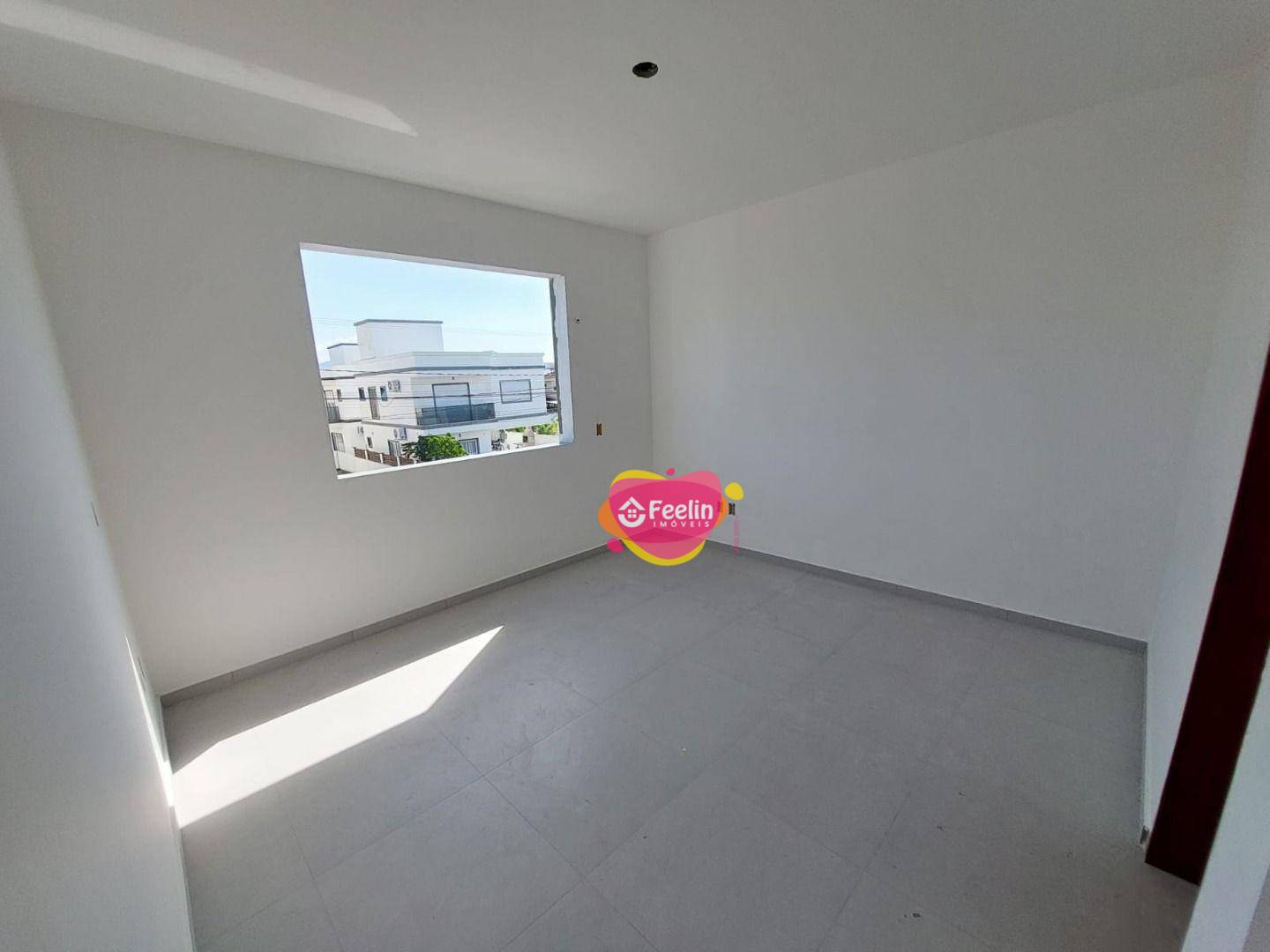 Casa à venda com 3 quartos, 140m² - Foto 6