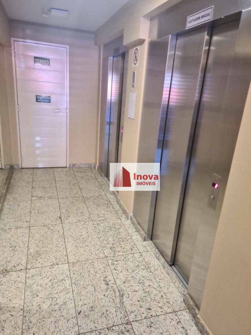 Apartamento à venda com 3 quartos, 110m² - Foto 4