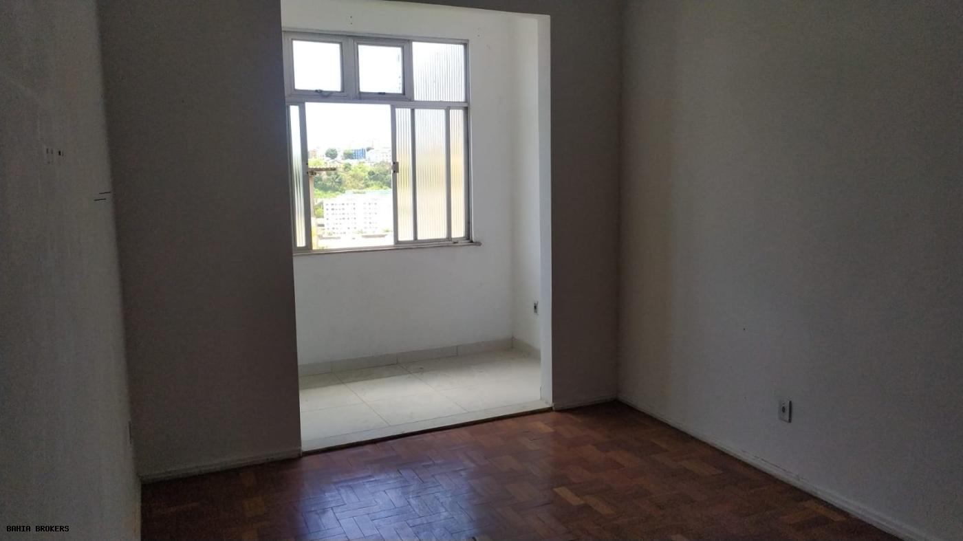 Casa à venda com 3 quartos, 100m² - Foto 16