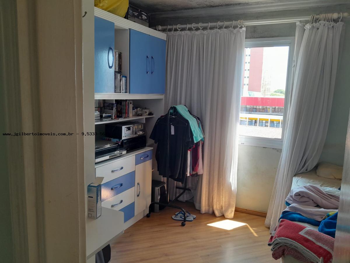 Apartamento à venda com 2 quartos, 68m² - Foto 9