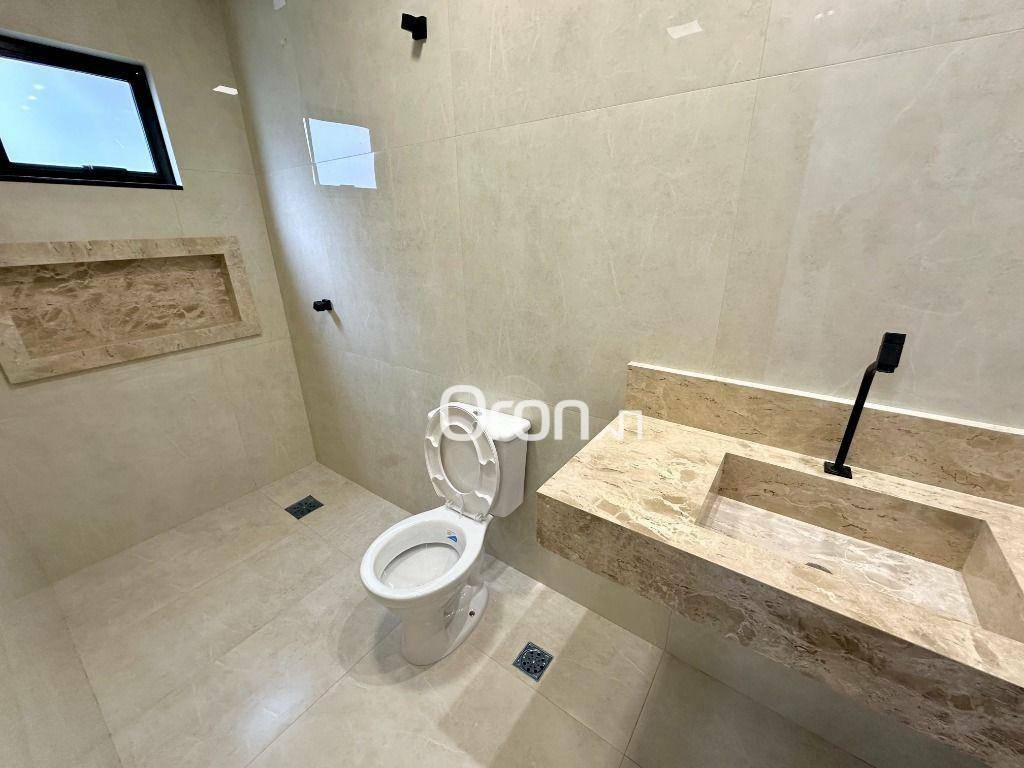 Sobrado à venda com 4 quartos, 301m² - Foto 9