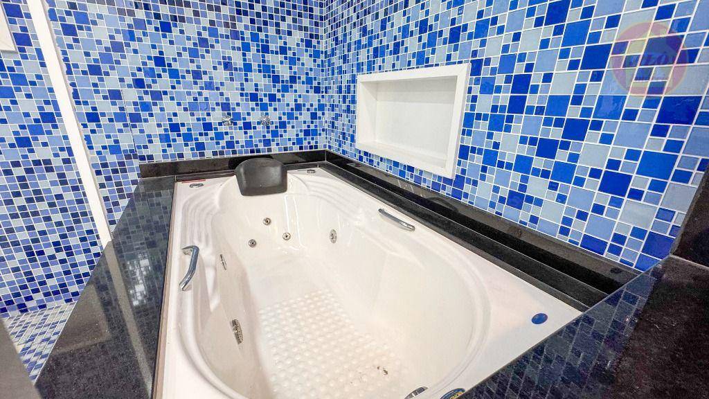 Cobertura, 3 quartos, 189 m² - Foto 2