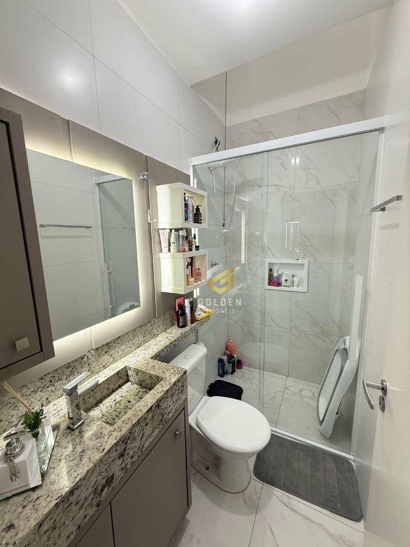 Casa à venda com 2 quartos, 67m² - Foto 15