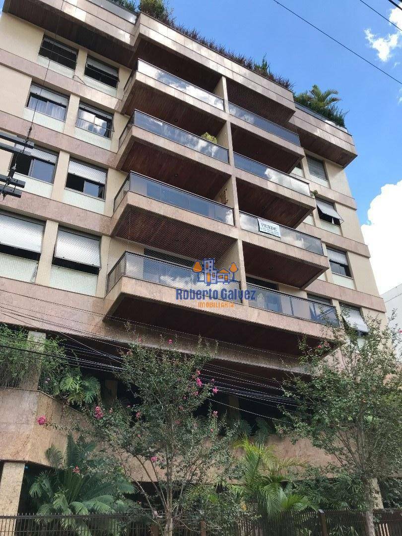 Apartamento à venda com 4 quartos, 251m² - Foto 1