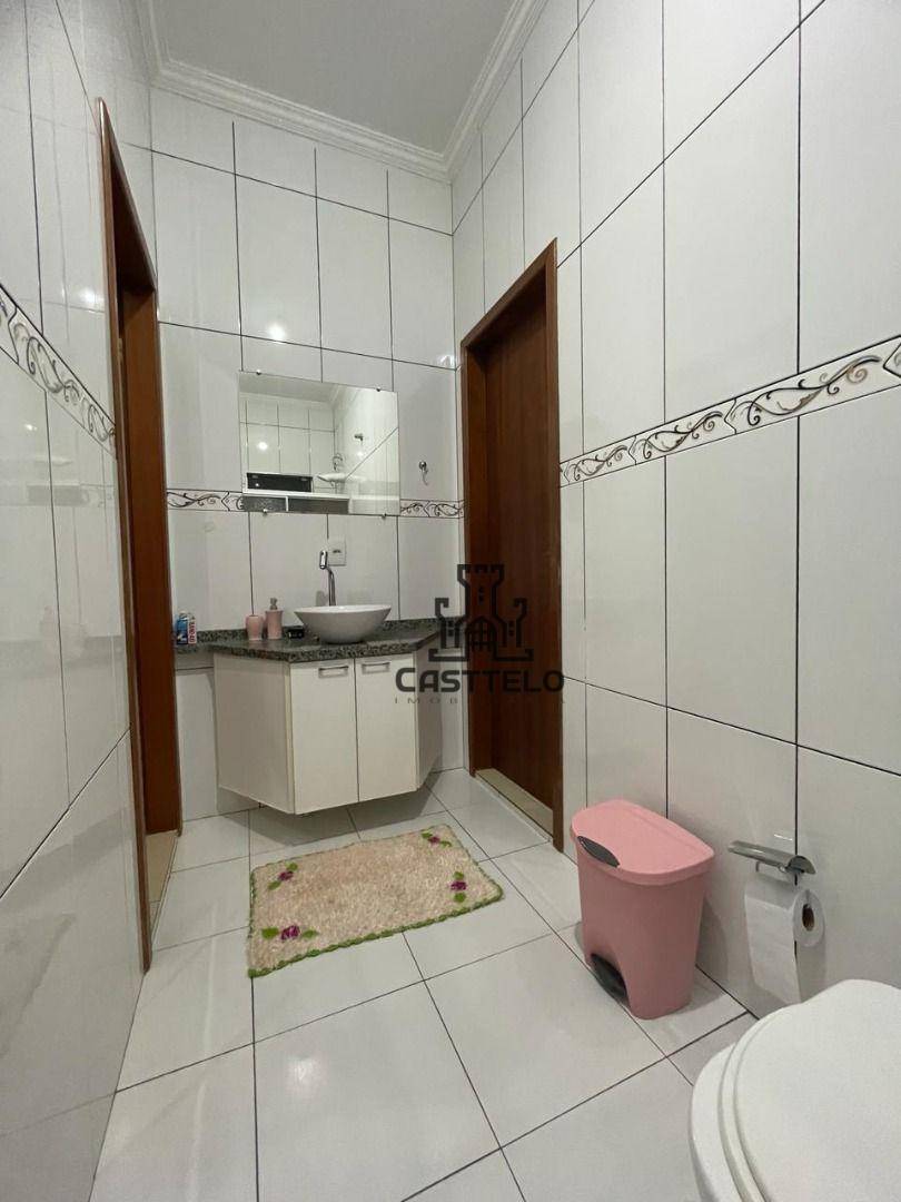 Casa à venda com 3 quartos, 94m² - Foto 15