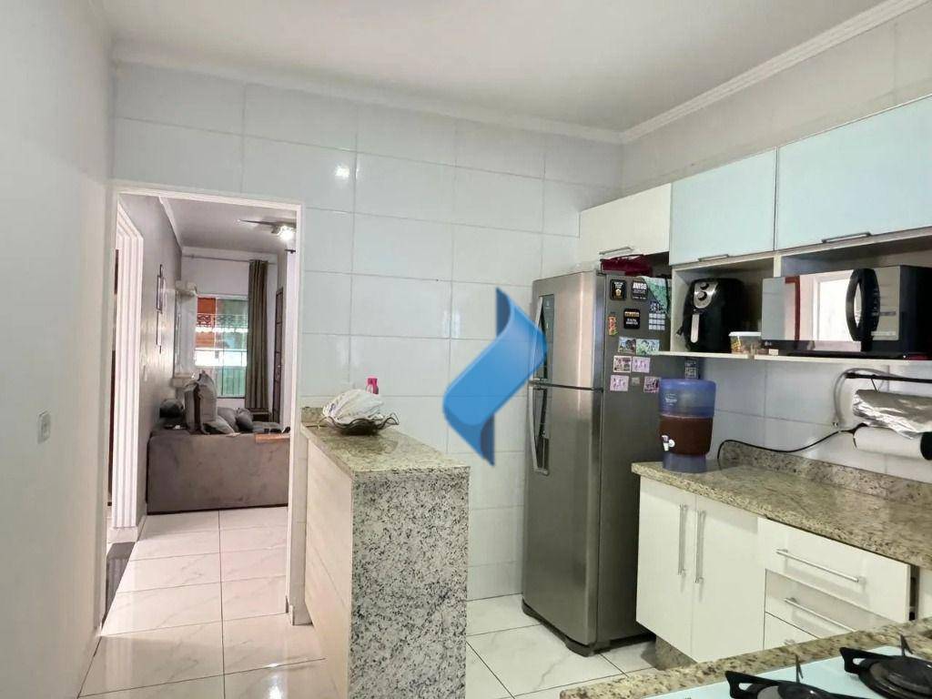 Casa à venda com 2 quartos, 118m² - Foto 5