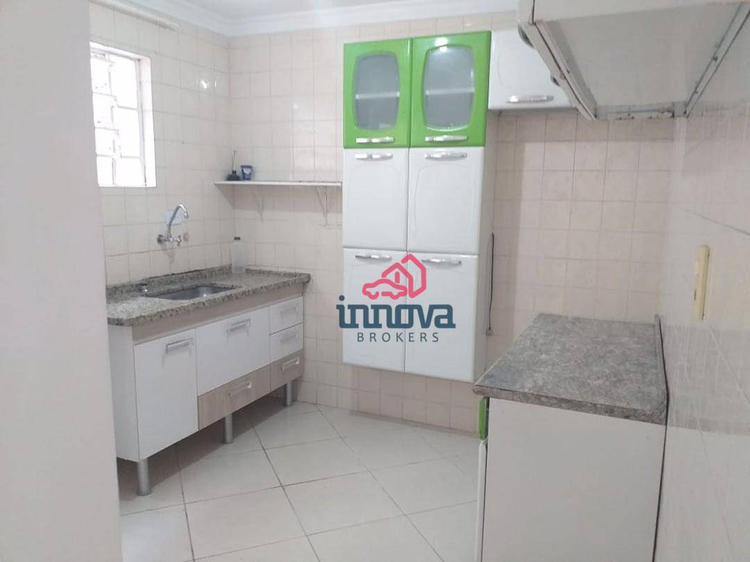 Sobrado à venda com 2 quartos, 82m² - Foto 2