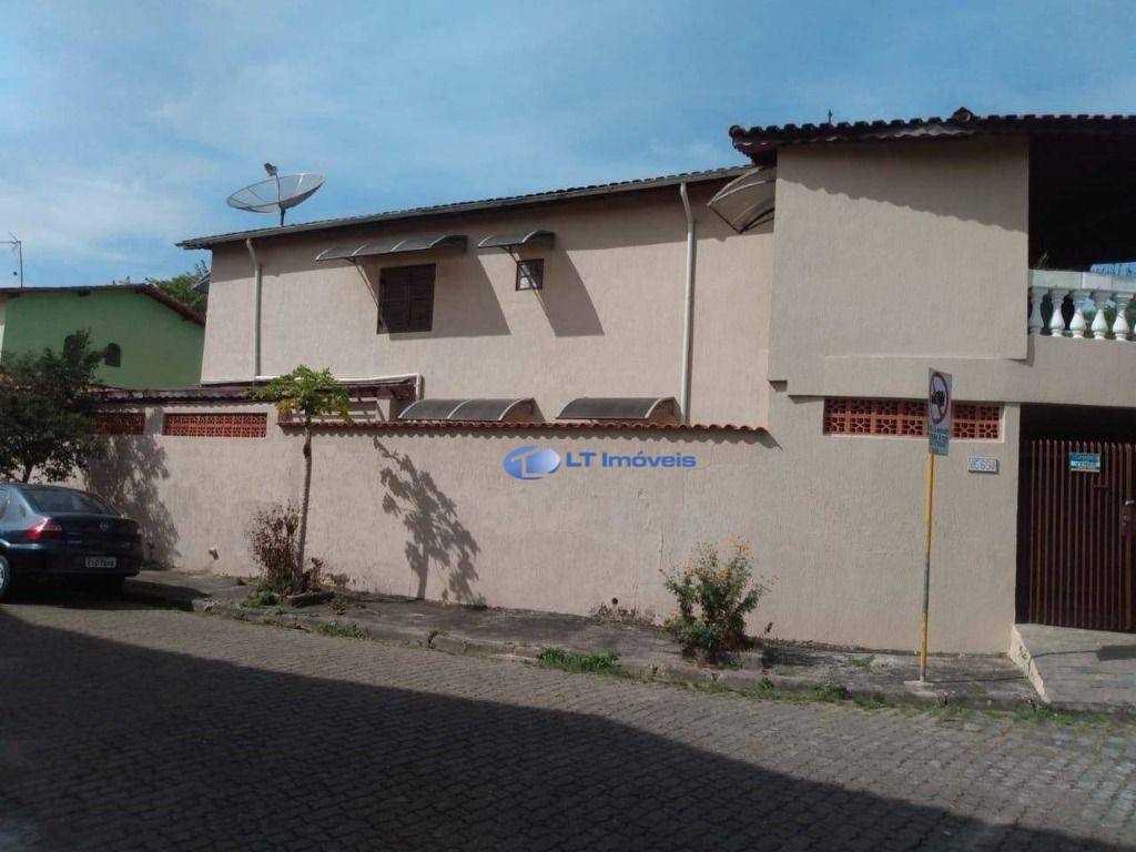 Casa, 3 quartos, 158 m² - Foto 2