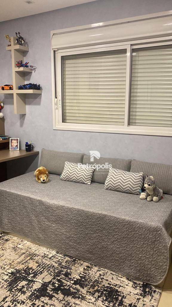 Apartamento à venda com 3 quartos, 264m² - Foto 19