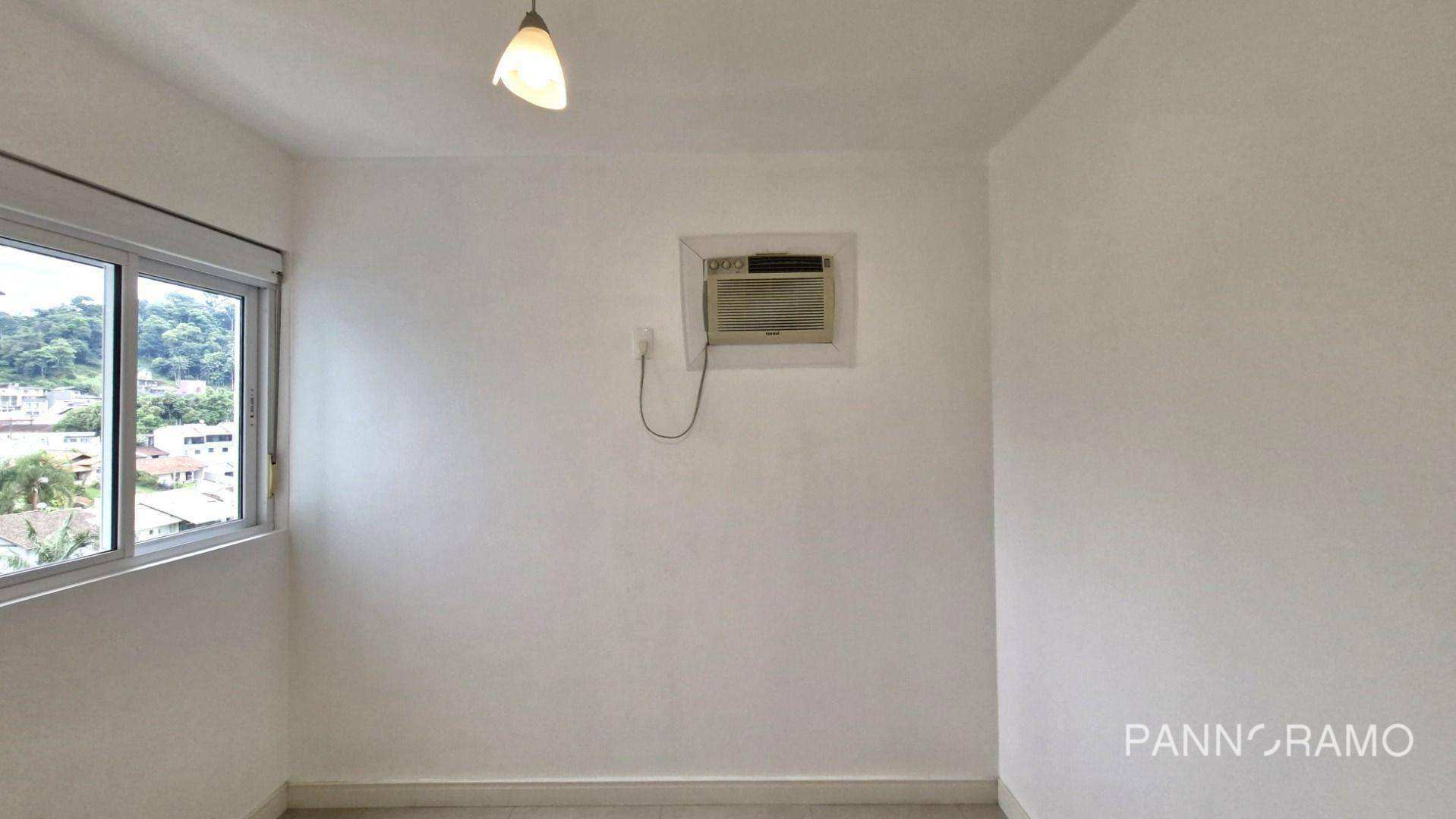 Apartamento para alugar com 3 quartos, 118m² - Foto 13