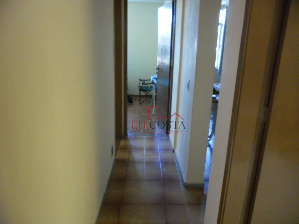 Apartamento à venda com 2 quartos, 84m² - Foto 3