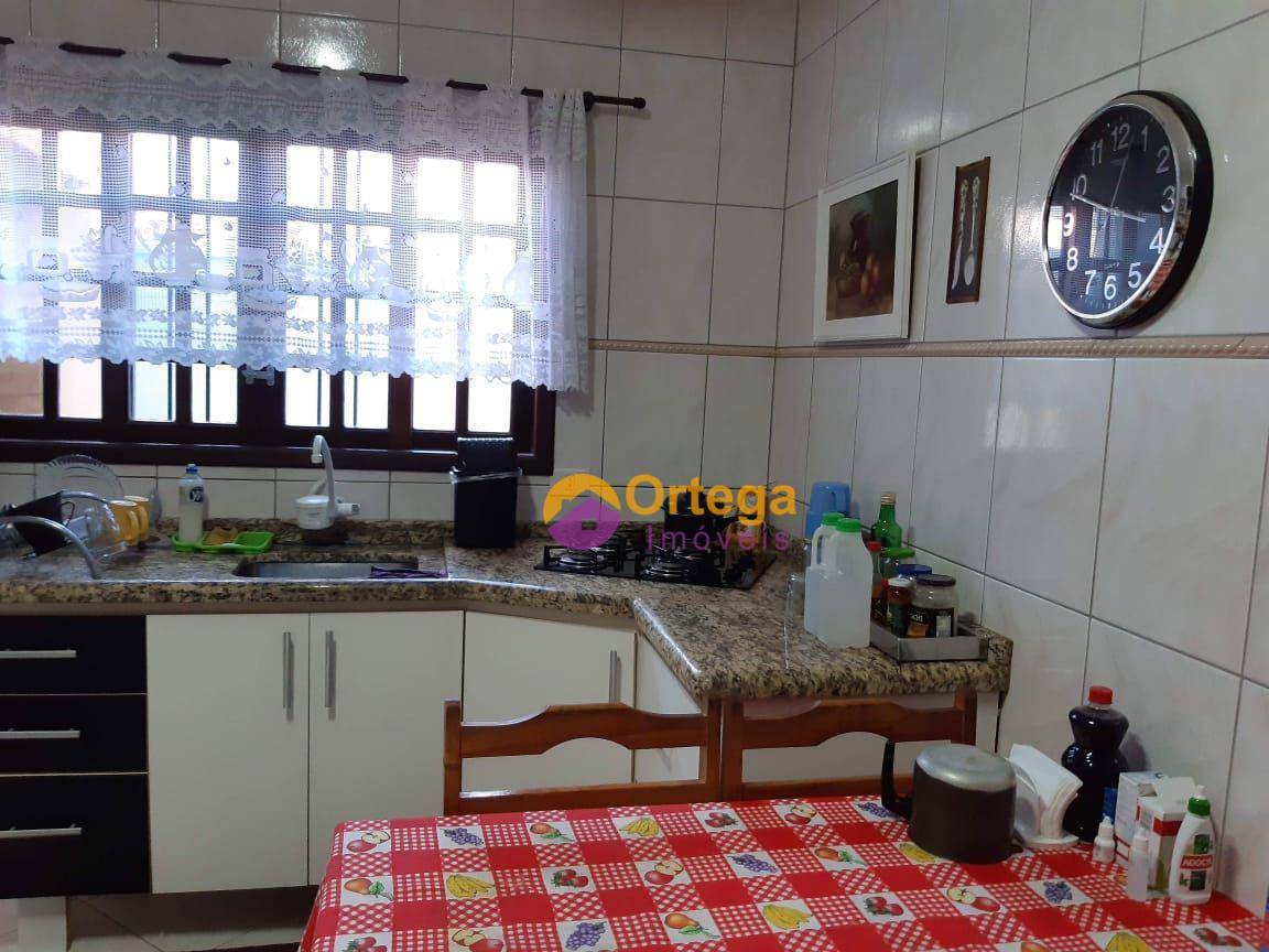 Sobrado à venda com 3 quartos, 168m² - Foto 3