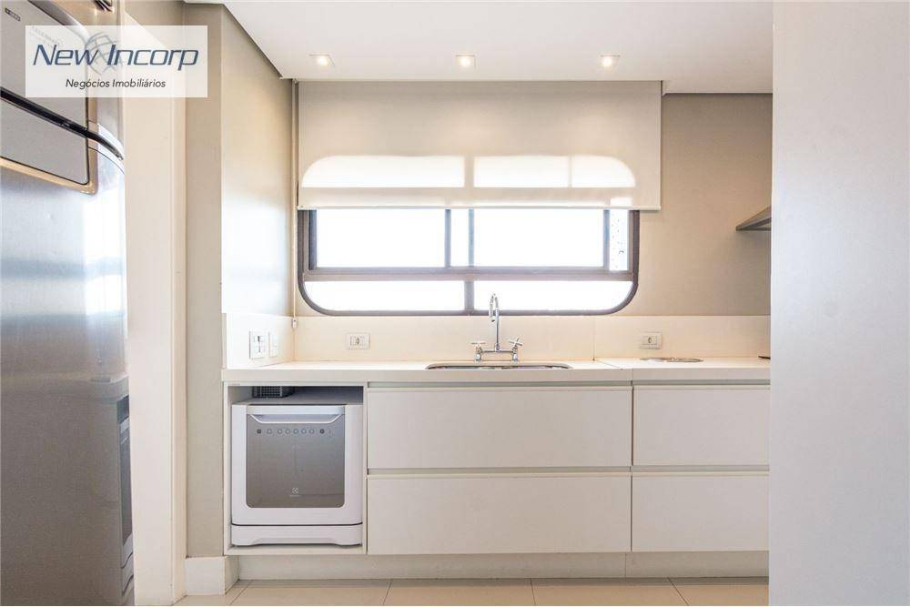 Apartamento à venda com 3 quartos, 210m² - Foto 17