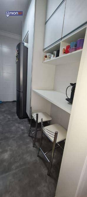 Apartamento à venda com 3 quartos, 101m² - Foto 13