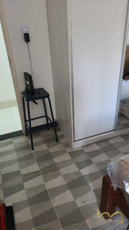 Apartamento à venda com 4 quartos, 121m² - Foto 9