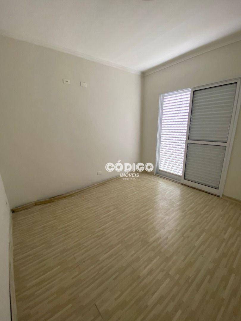 Sobrado para alugar com 3 quartos, 110m² - Foto 10