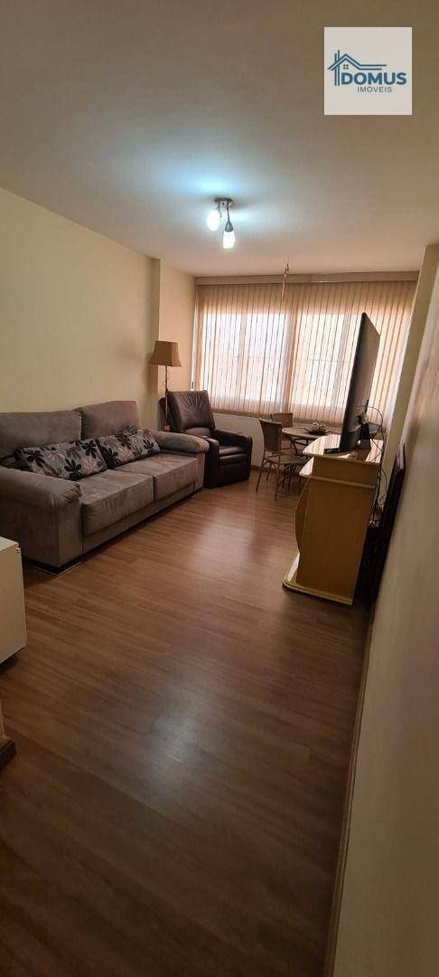 Apartamento à venda com 2 quartos, 65m² - Foto 5