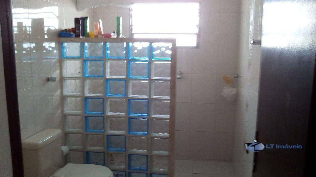 Casa de Condomínio à venda com 3 quartos, 320m² - Foto 6