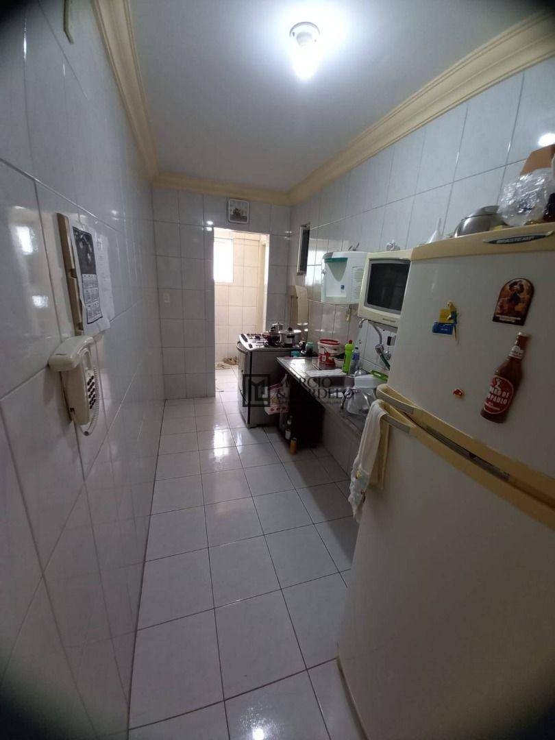 Apartamento à venda com 2 quartos, 65m² - Foto 6