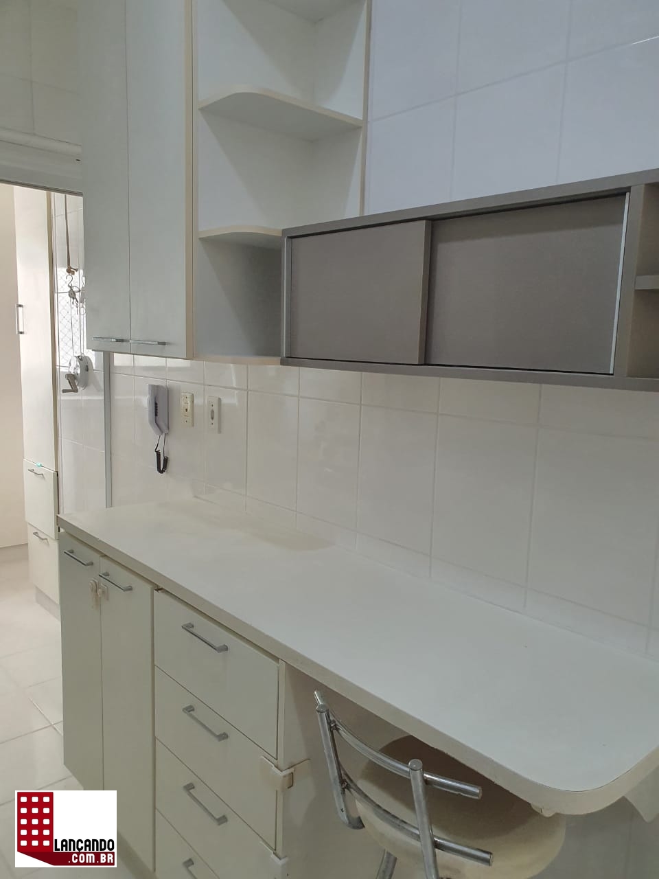 Apartamento à venda com 3 quartos, 80m² - Foto 11