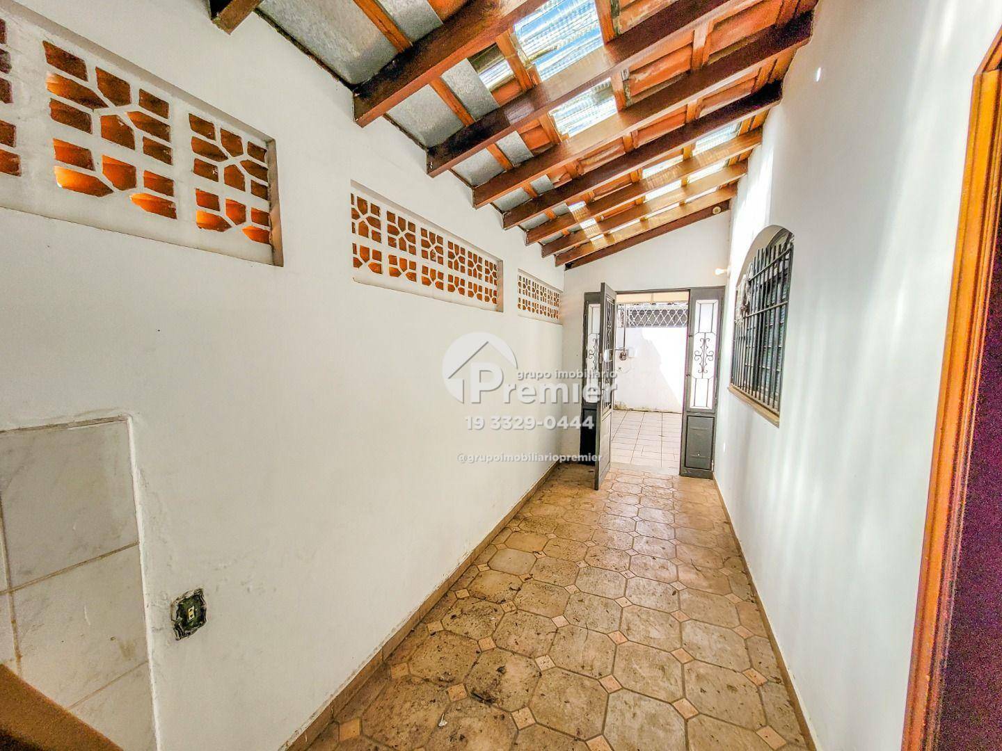 Casa para alugar com 3 quartos, 277m² - Foto 12