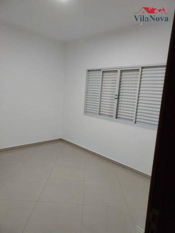 Casa à venda com 2 quartos, 108m² - Foto 11