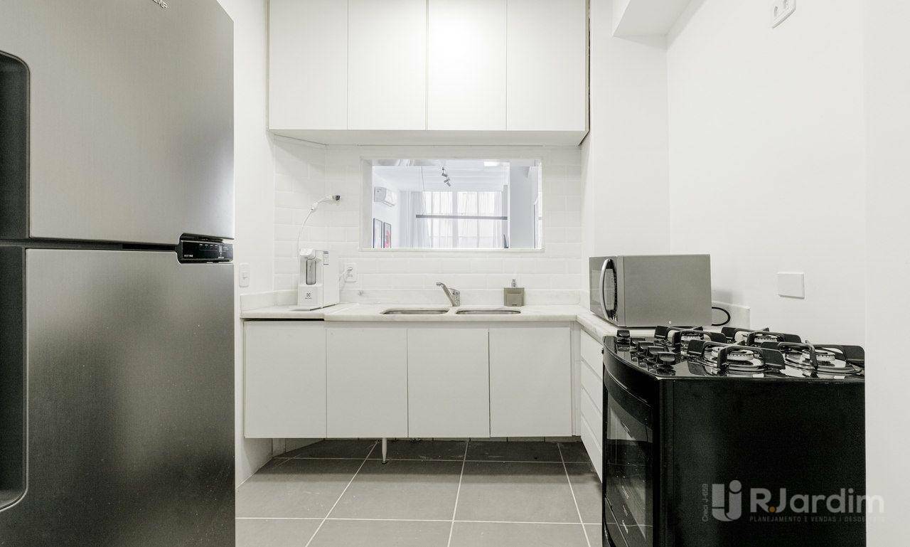 Apartamento para alugar com 2 quartos, 65m² - Foto 9