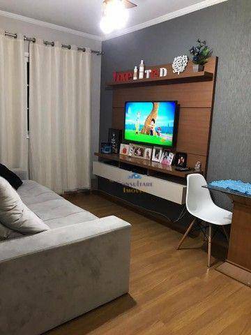 Apartamento à venda com 2 quartos, 70m² - Foto 1