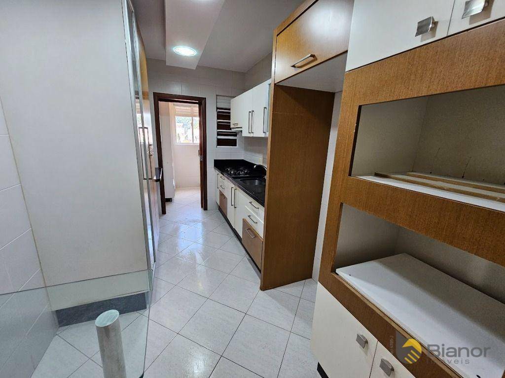 Apartamento à venda com 3 quartos, 90m² - Foto 11