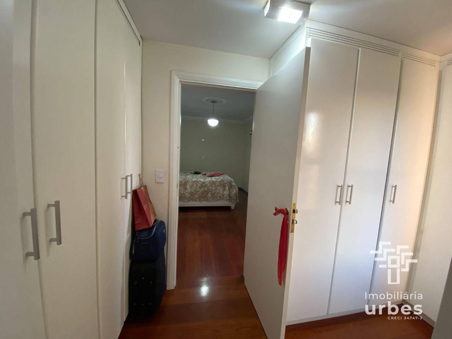 Apartamento à venda com 3 quartos, 178m² - Foto 27