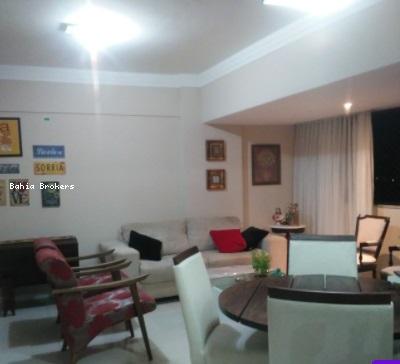 Apartamento à venda com 2 quartos, 67m² - Foto 1