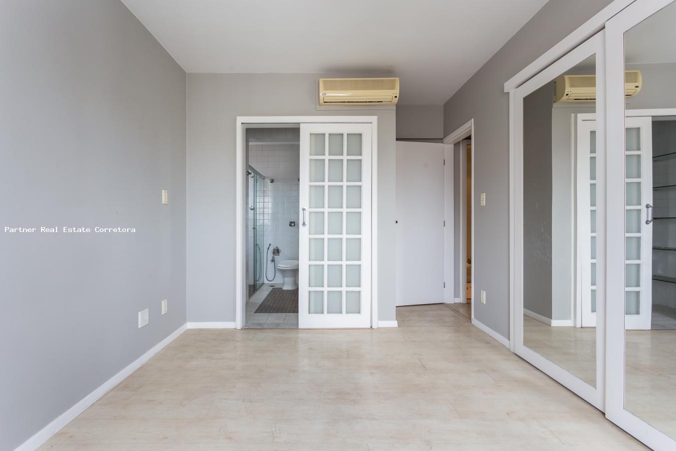 Cobertura à venda com 3 quartos, 249m² - Foto 18