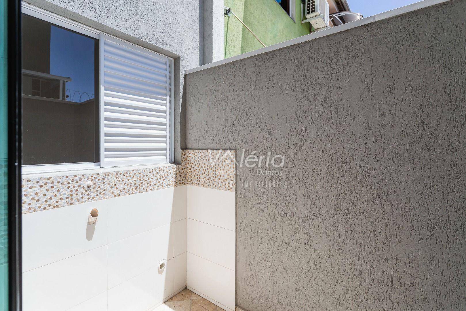 Apartamento à venda com 2 quartos, 37m² - Foto 11